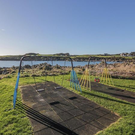 The Clamshell Apartment Isle of Whithorn Luaran gambar